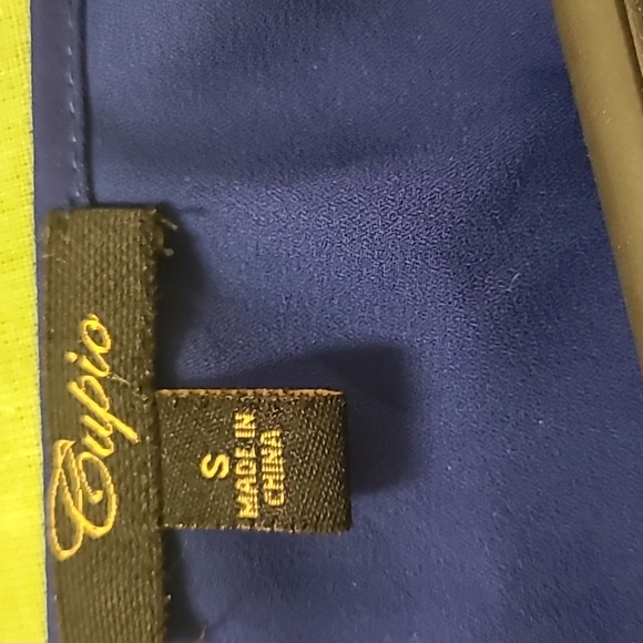 Women's blouse sz small - Picture 7 of 7